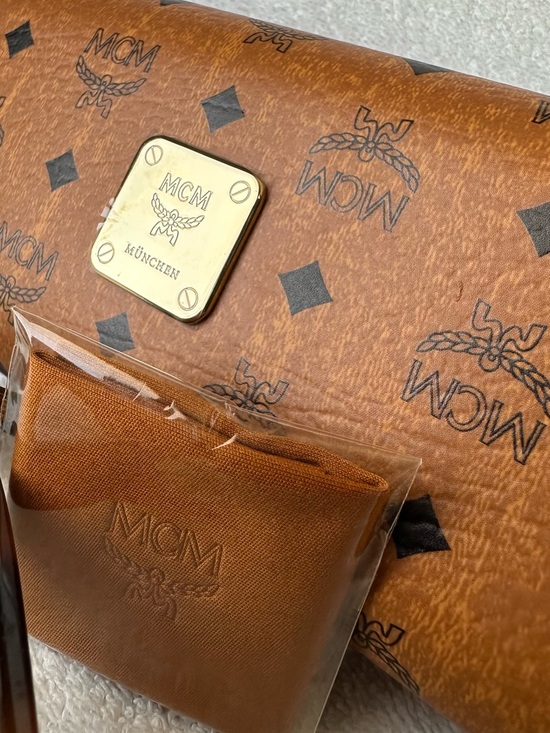 Full Inclusion MCM Havana Tortoiseshell Sunglasses - Authenticated by Poizon